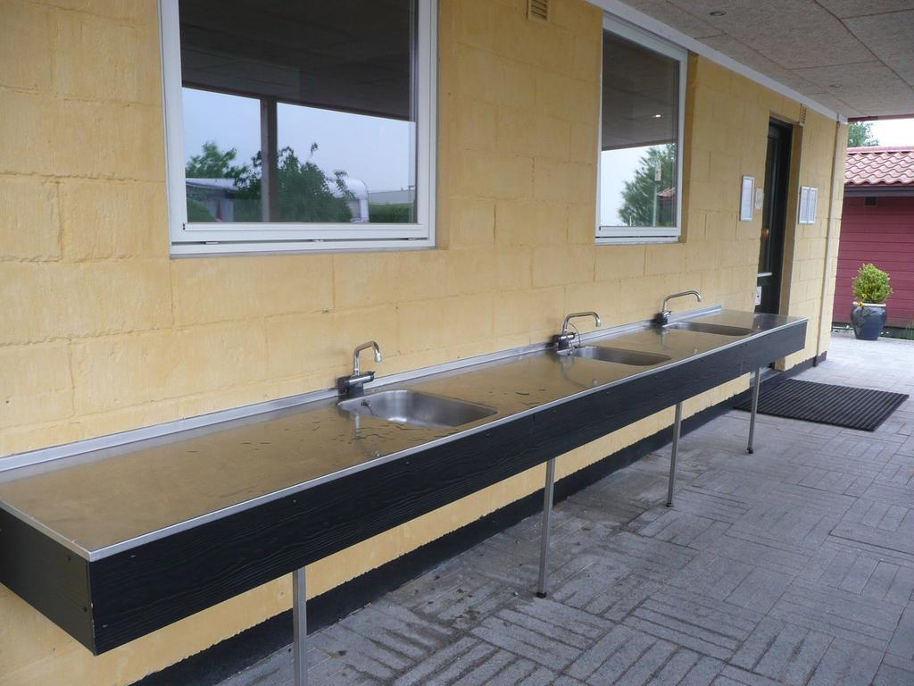Gåsevig Strand Camping Hotell Haderslev Exteriör bild